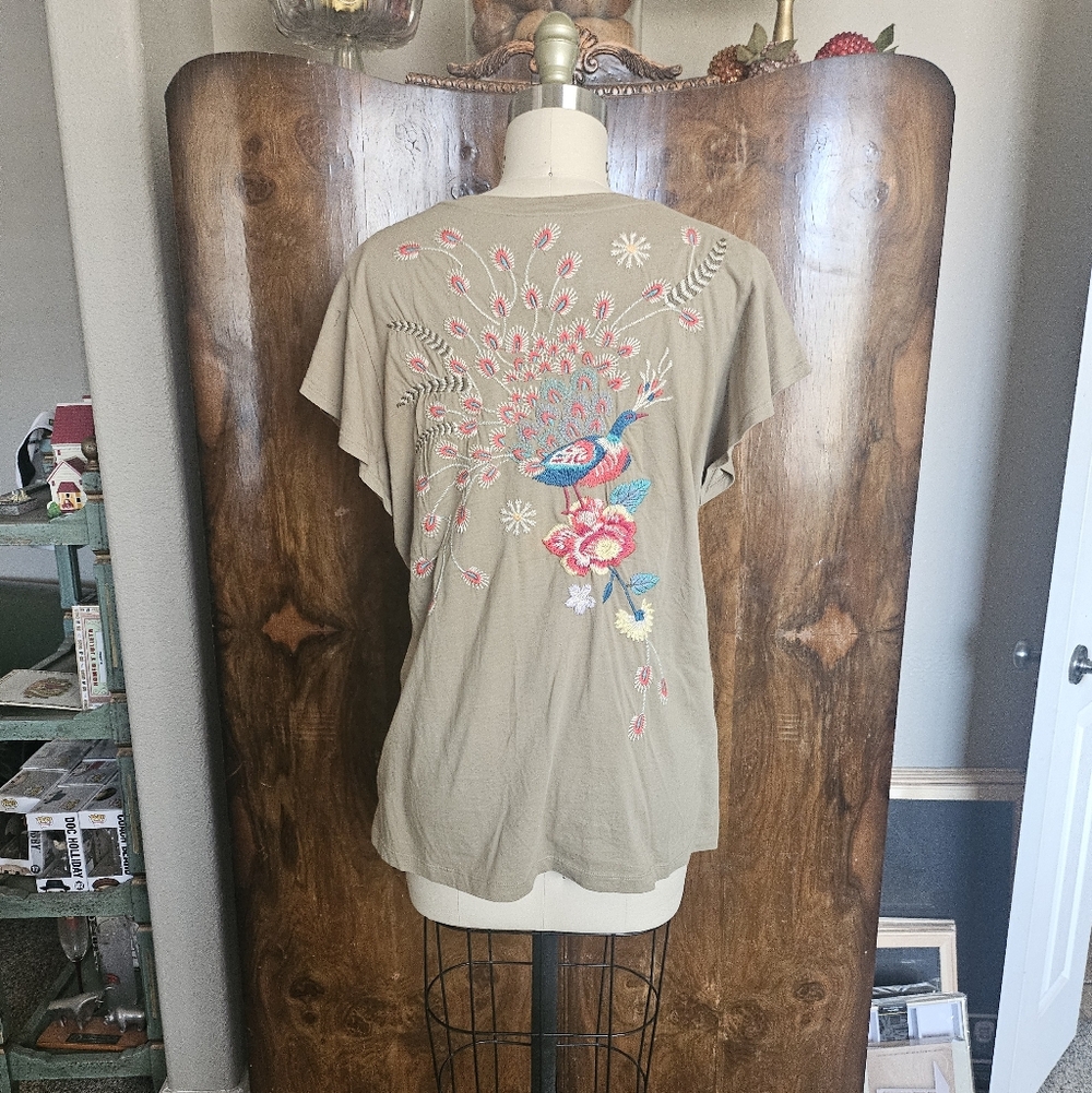 Johnny Was Olive Floral Embroidered Tee - Picture 3 of 8